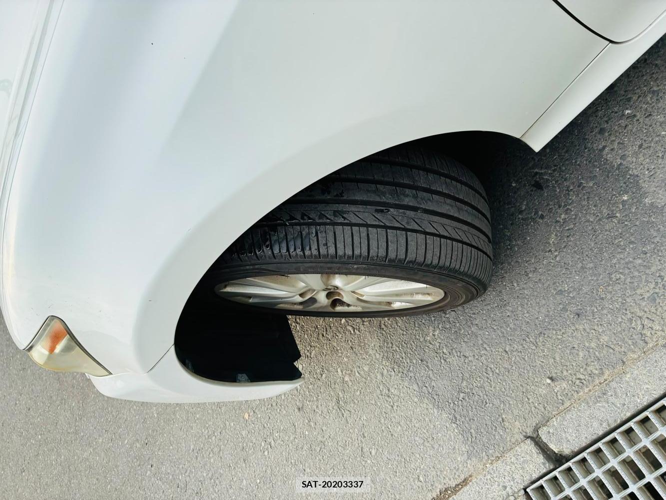 Lexus GS 2013-04 8344989-31