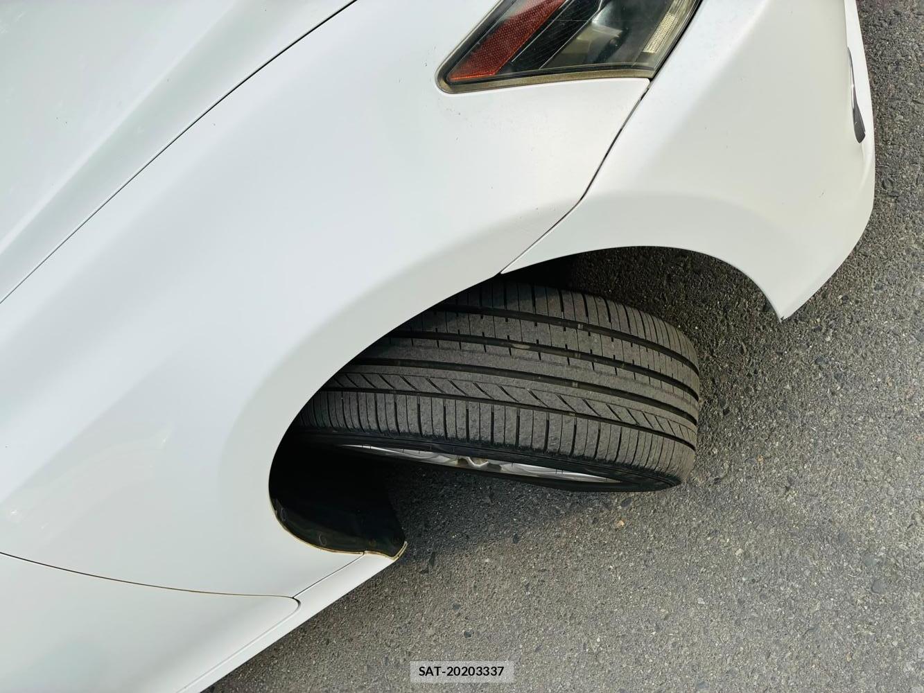 Lexus GS 2013-04 8344989-32
