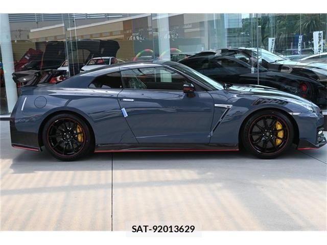 Nissan GT-R 2025-03 933620-5