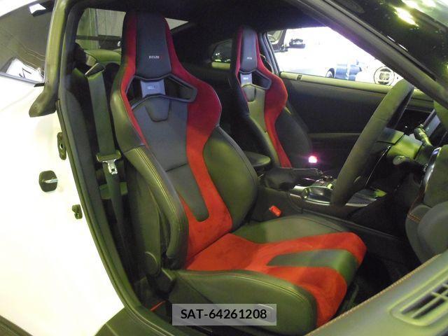 Nissan GT-R 2020-03 1428600-22