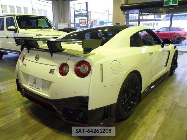 Nissan GT-R 2020-03 1428600-2
