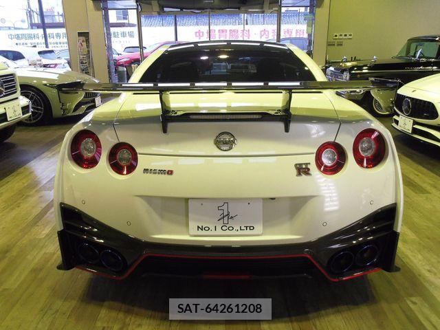 Nissan GT-R 2020-03 1428600-4