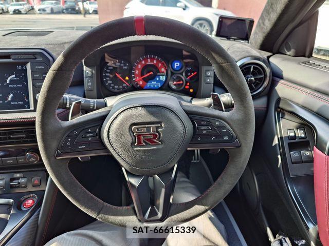 Nissan GT-R 2019-04 1717323-14