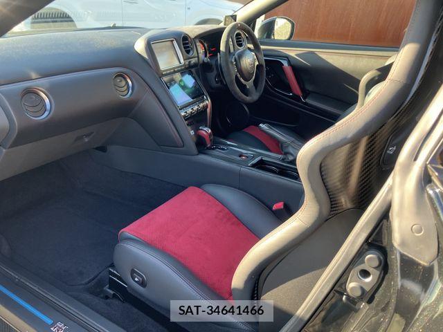 Nissan GT-R 2015-09 1870277-20