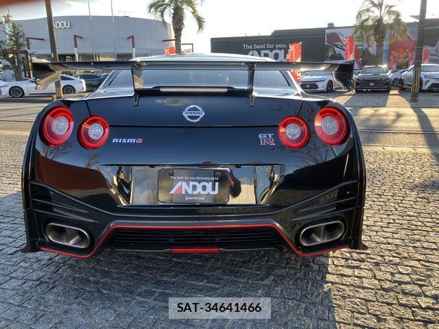 Nissan GT-R 2015-09 1870277-6