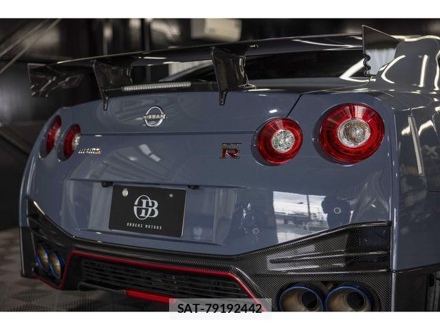 Nissan GT-R 2021-11 2400342-16