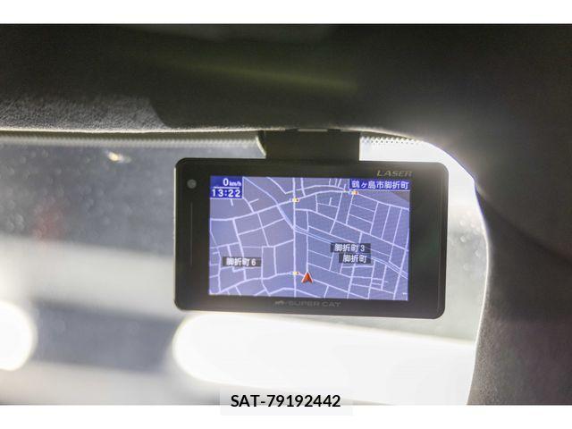 Nissan GT-R 2021-11 2400342-28