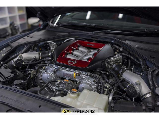 Nissan GT-R 2021-11 2400342-29