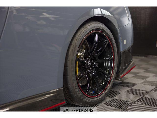 Nissan GT-R 2021-11 2400342-7