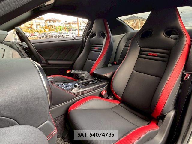 Nissan GT-R 2025-07 3670727-13