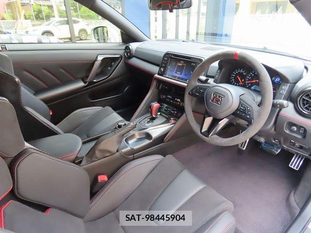 Nissan GT-R 2024-01 4241058-1