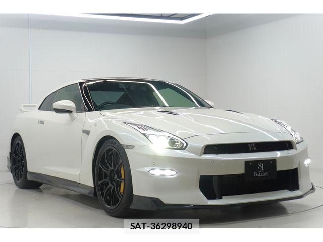 Nissan GT-R 2024-04 5868464-2
