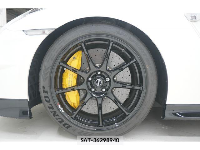 Nissan GT-R 2024-04 5868464-8