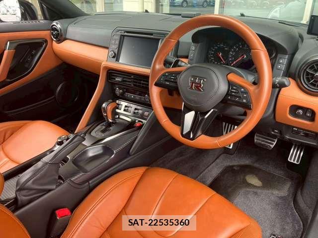 Nissan GT-R 2016-09 5997991-1