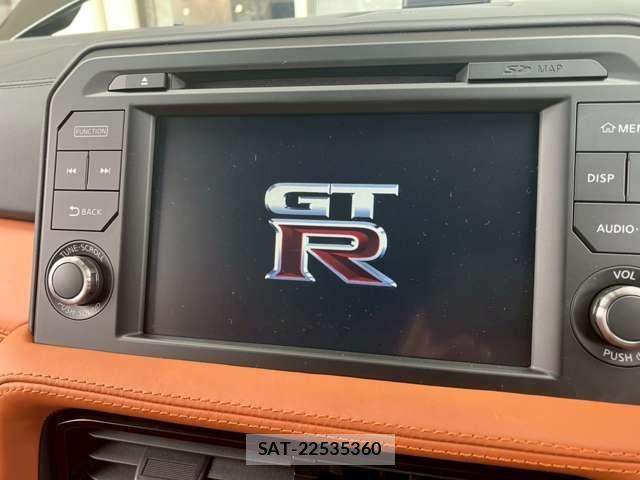 Nissan GT-R 2016-09 5997991-3