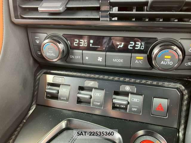 Nissan GT-R 2016-09 5997991-5