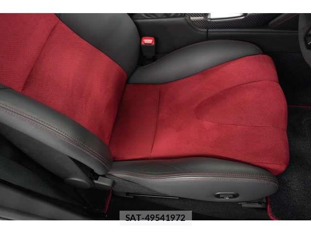 Nissan GT-R 2017-07 5997781-9