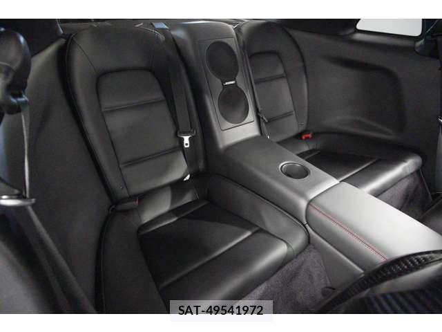 Nissan GT-R 2017-07 5997781-13