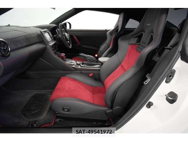 Nissan GT-R 2017-07 5997781-16