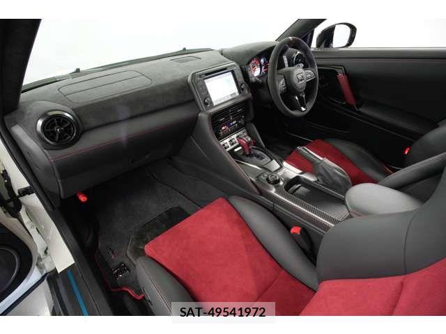 Nissan GT-R 2017-07 5997781-17