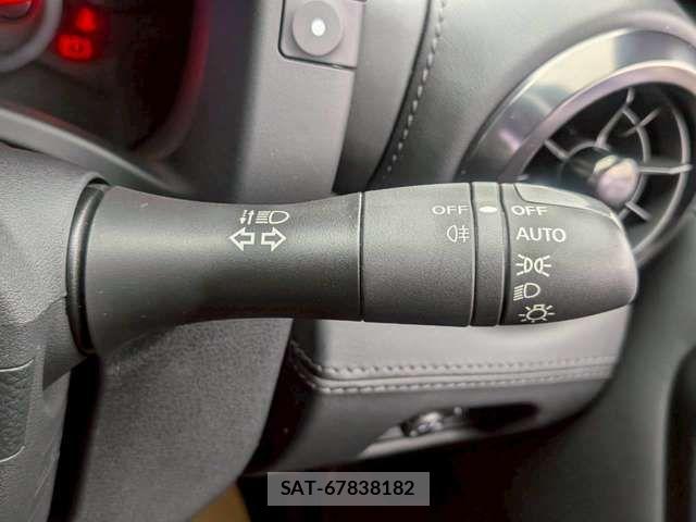 Nissan GT-R 2019-02 6304322-9