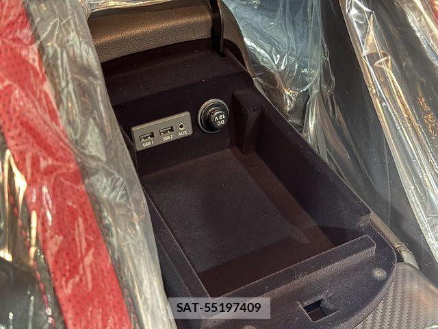 Nissan GT-R 2022-04 6612071-16
