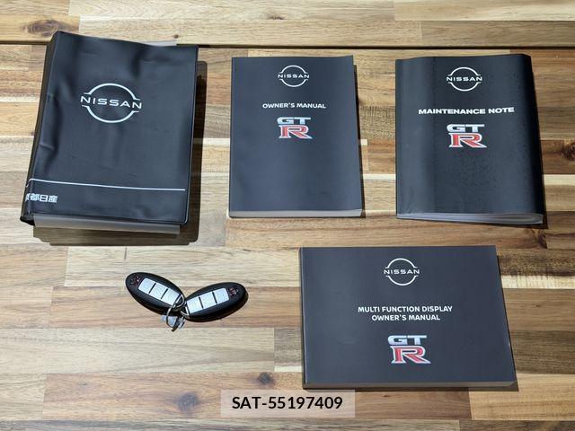 Nissan GT-R 2022-04 6612071-28