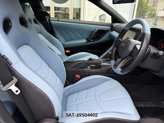 Nissan GT-R 2024-08 6671558-4
