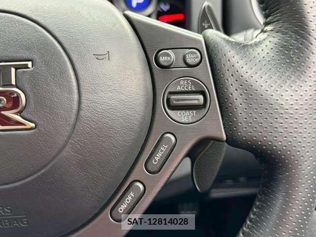 Nissan GT-R 2014-03 6683788-15