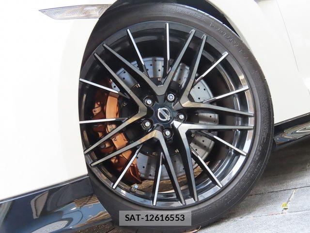 Nissan GT-R 2019-12 6815080-27