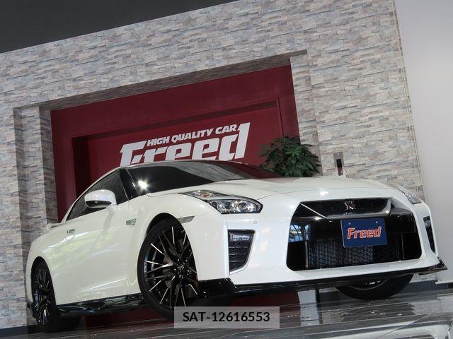 Nissan GT-R 2019-12 6815080-3