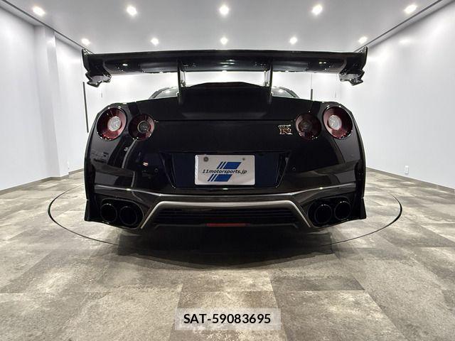 Nissan GT-R 2016-10 6905792-12