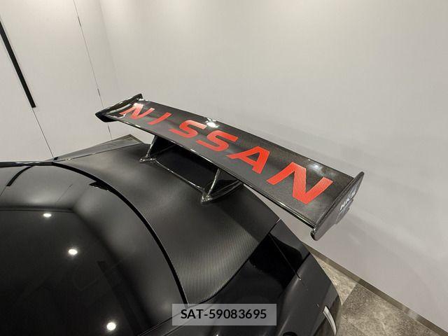 Nissan GT-R 2016-10 6905792-18