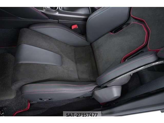 Nissan GT-R 2025-02 7219062-7