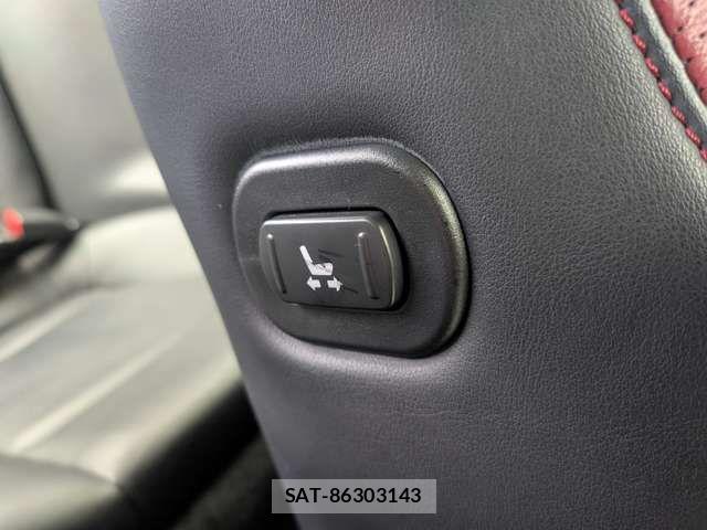 Nissan GT-R 2010-01 7219059-14