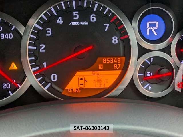 Nissan GT-R 2010-01 7219059-17