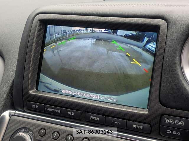 Nissan GT-R 2010-01 7219059-4