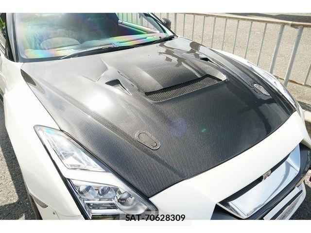 Nissan GT-R 2017-01 7219060-12
