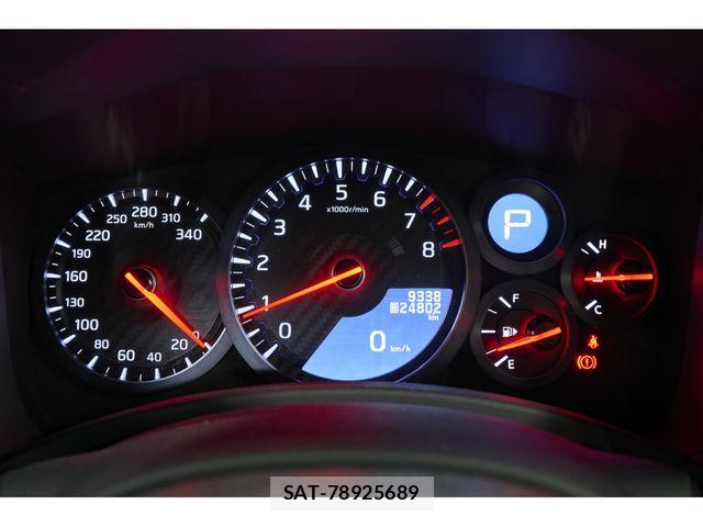 Nissan GT-R 2018-07 7327267-14