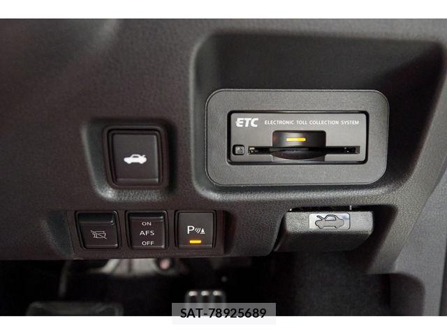 Nissan GT-R 2018-07 7327267-18