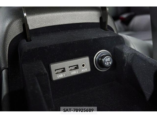 Nissan GT-R 2018-07 7327267-21