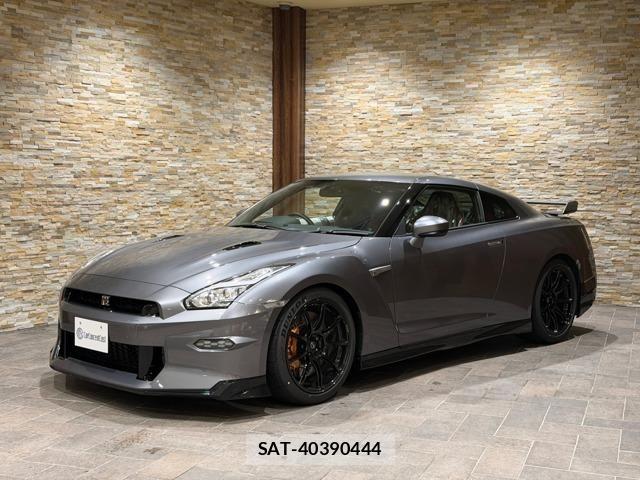Nissan GT-R 2025-07 7327266-0