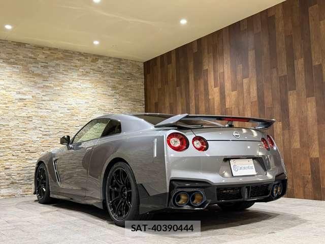 Nissan GT-R 2025-07 7327266-9