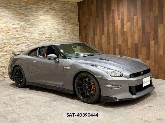 Nissan GT-R 2025-07 7327266-4