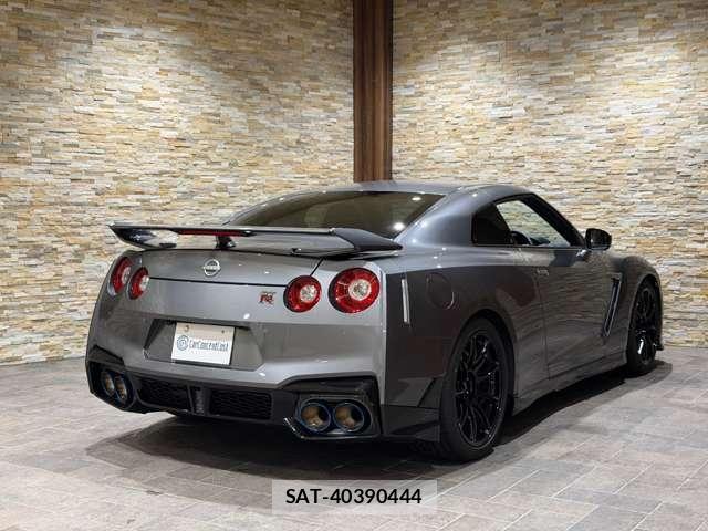 Nissan GT-R 2025-07 7327266-7