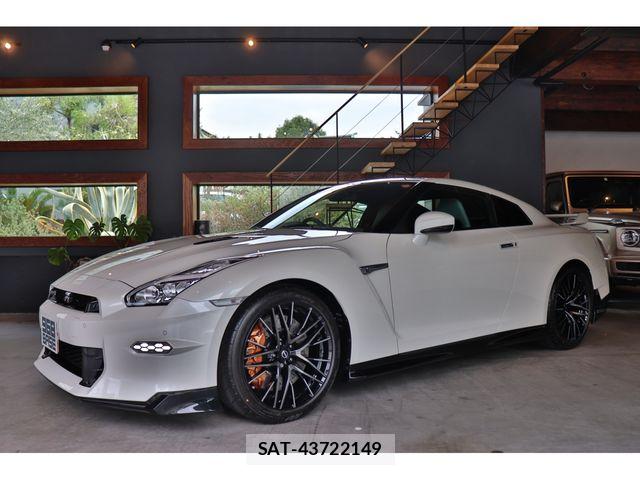 Nissan GT-R 2025-09 7327265-0