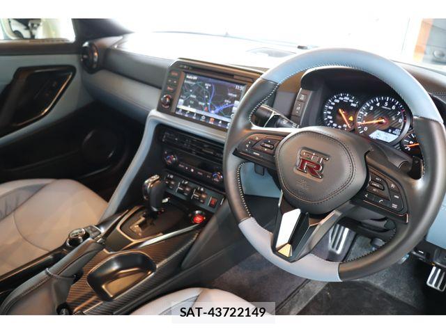 Nissan GT-R 2025-09 7327265-16