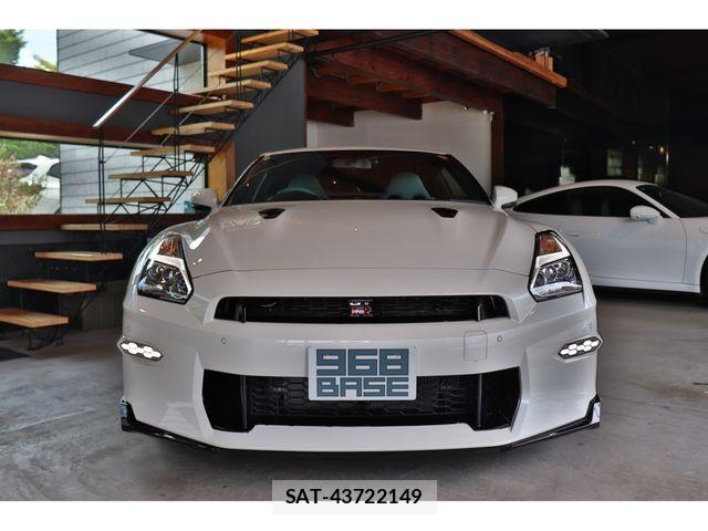 Nissan GT-R 2025-09 7327265-1