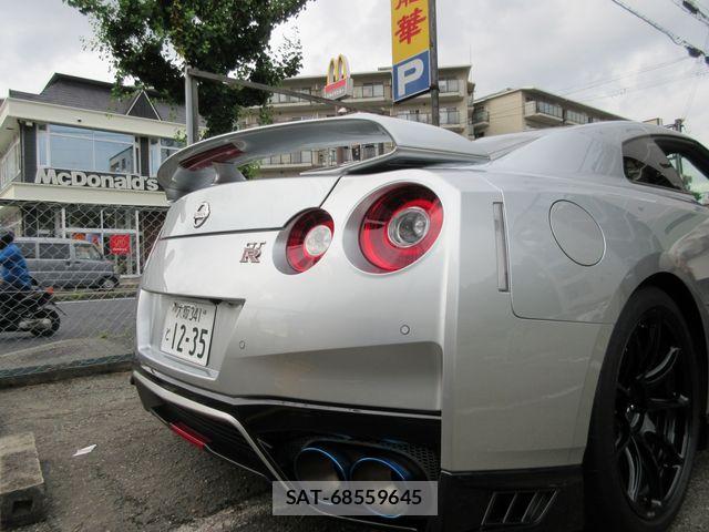 Nissan GT-R 2020-01 7357914-4