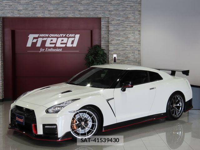 Nissan GT-R 2016-12 7508753-0